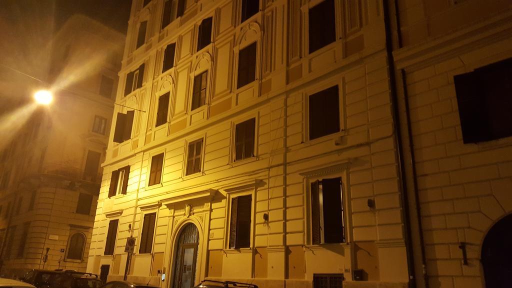 Una Finestra Su Monti Rome Bagian luar foto